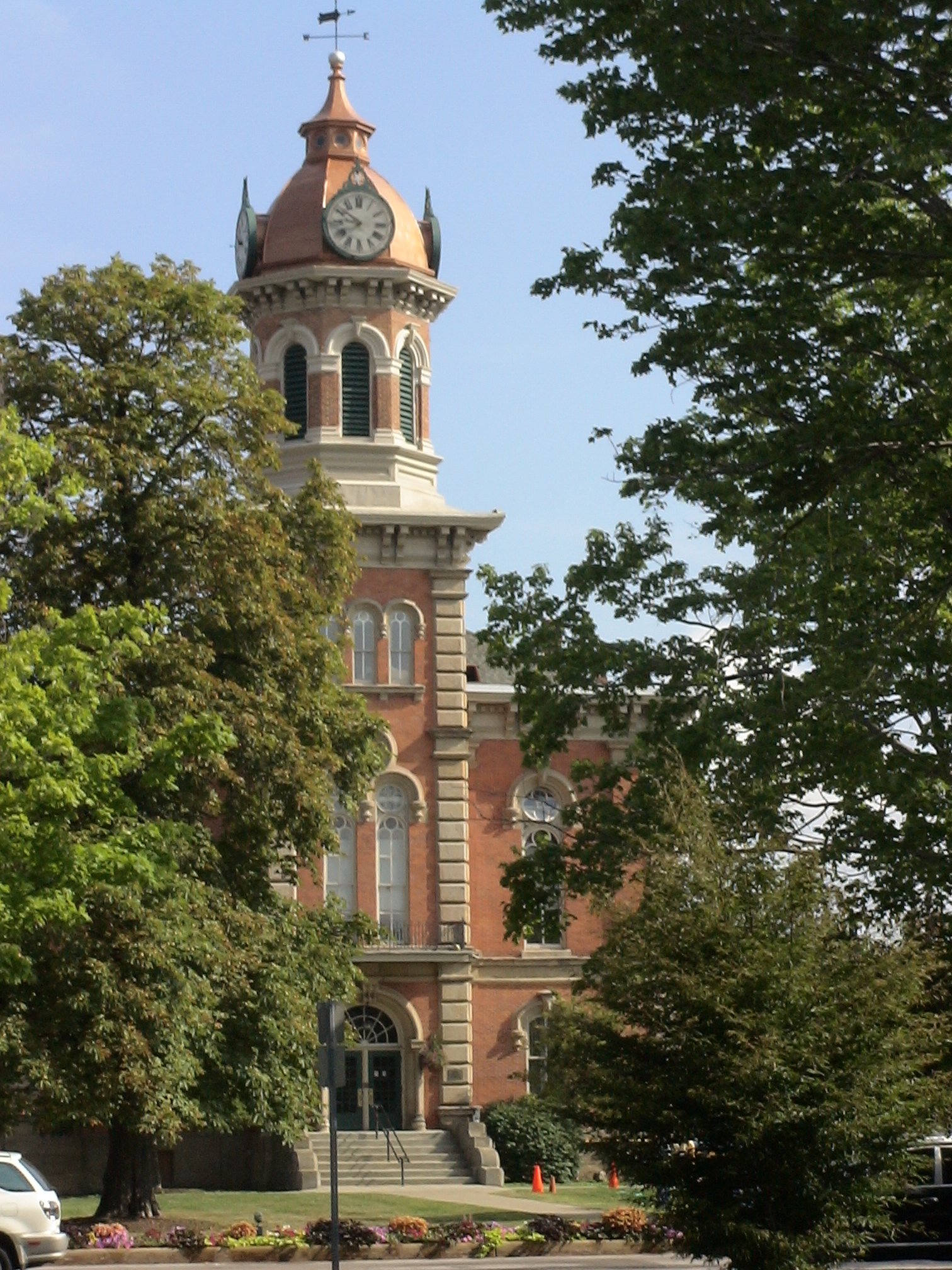 Historic Geauga County Courthouse